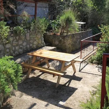 And By The Sea Zaklopatica, - 8339 3*