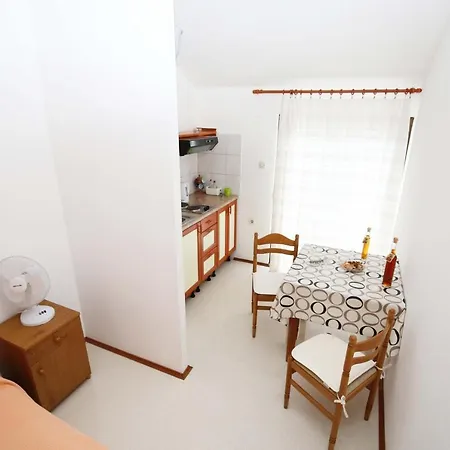 And By The Sea Zaklopatica, - 8339 Gasthof